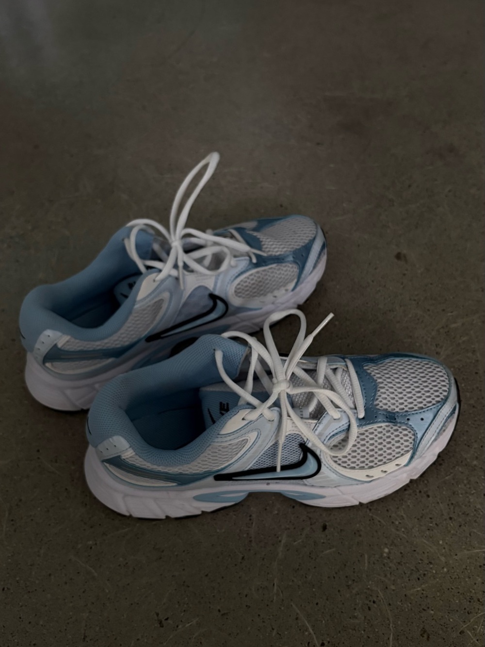 Nike V5 RNR Sneakers Women's